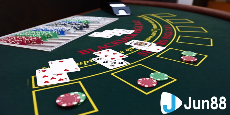 Blackjack Jun88 - Phiên bản trò chơi đổi thưởng quốc dân xanh chín